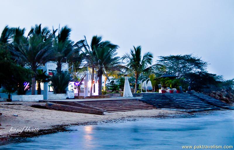 French Beach, Karachi