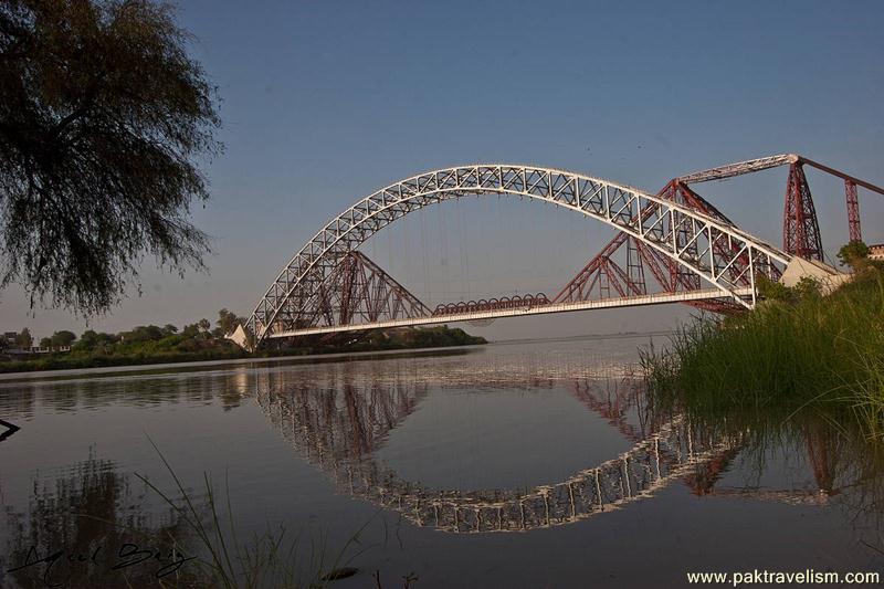 Landsowne Bridge, Sukkur