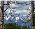 A natural frame for peaks of Kaghan Valley